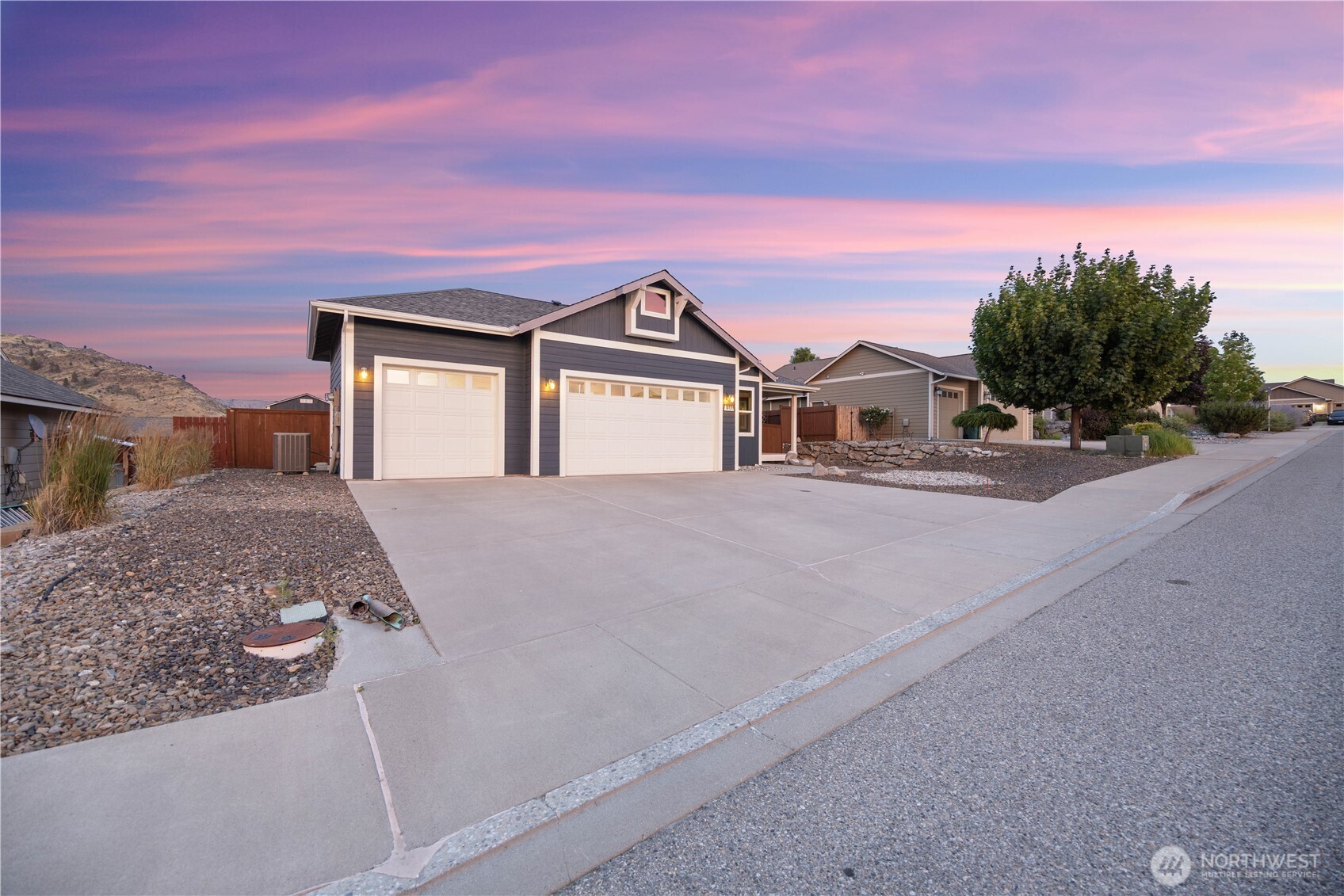 444 Hilltop Place