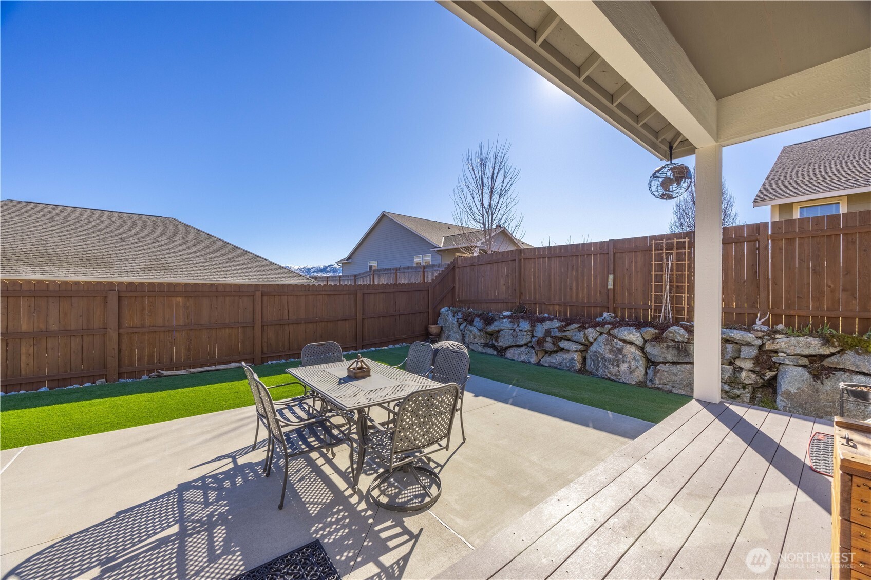 444 Hilltop Place
