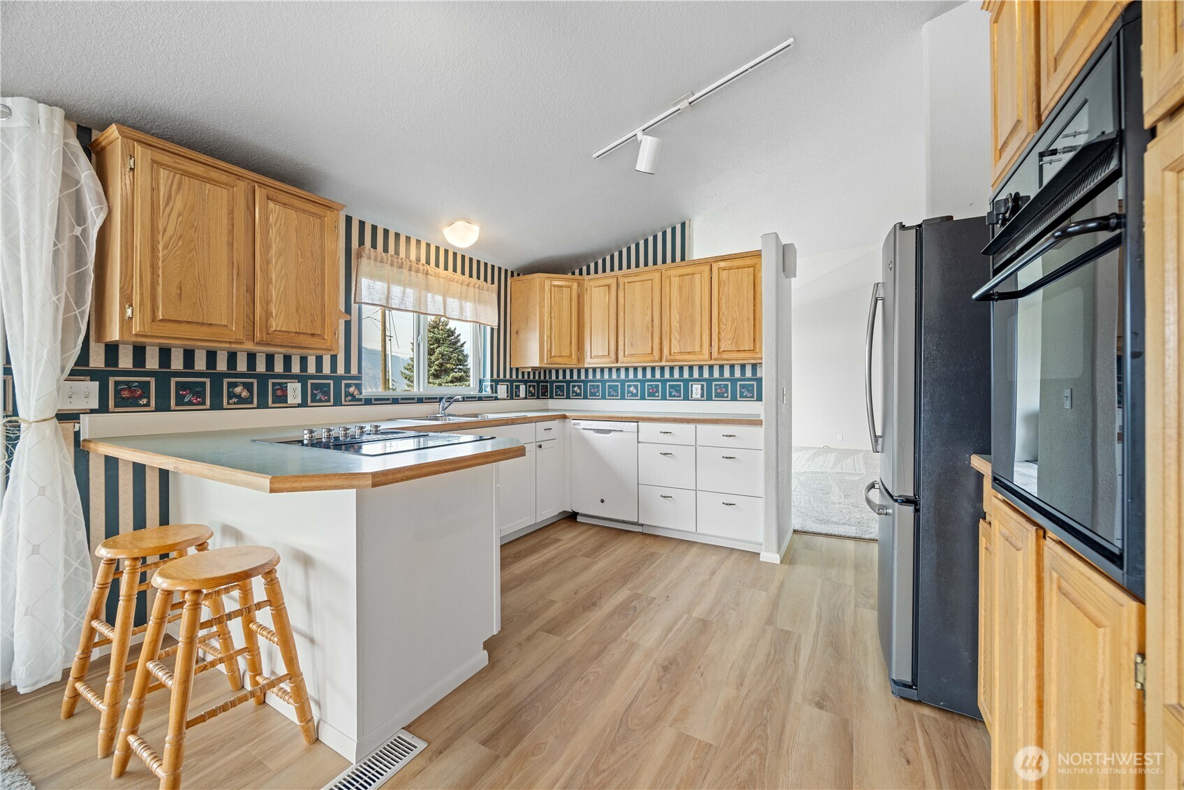 744 Wapato Lake Road