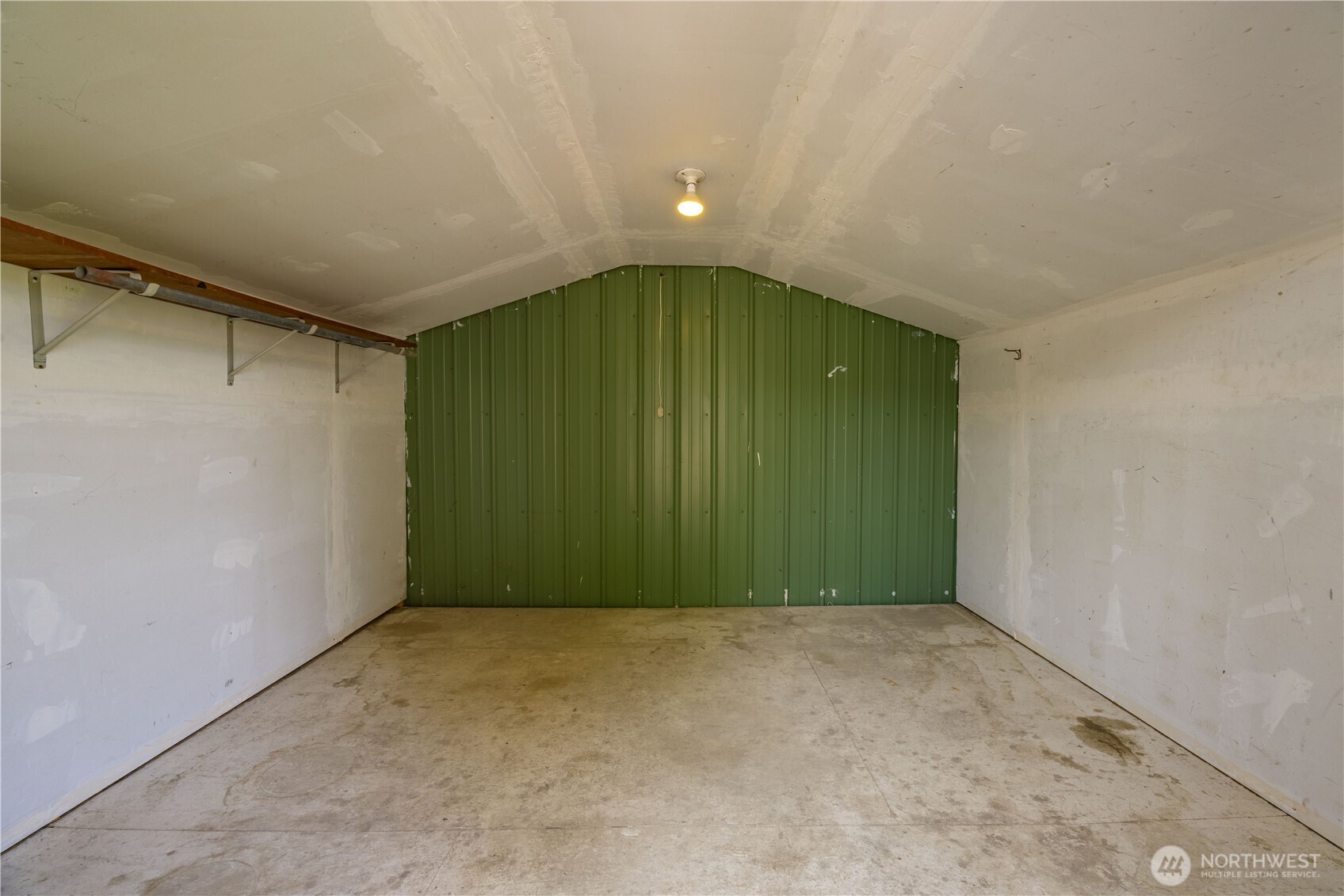 744 Wapato Lake Road