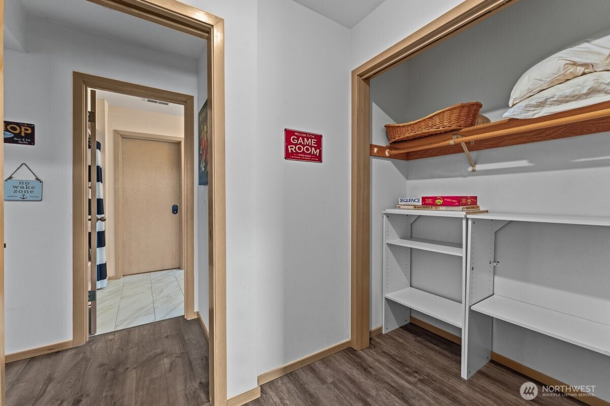 1 Halmalka Court Unit: 509A