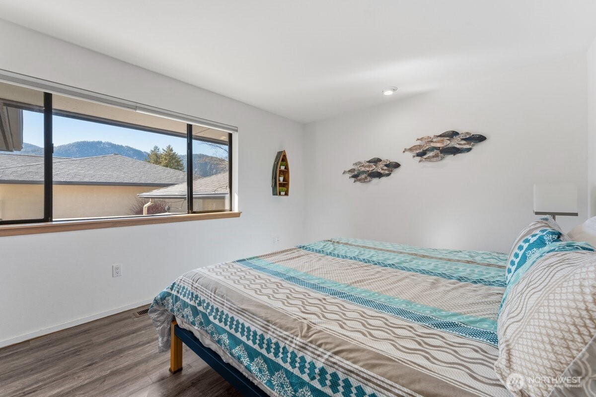 1 Halmalka Court Unit: 509A