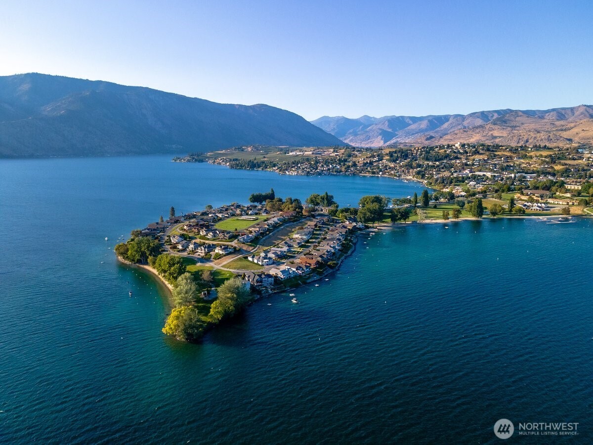1 Halmalka Court Unit: 509A