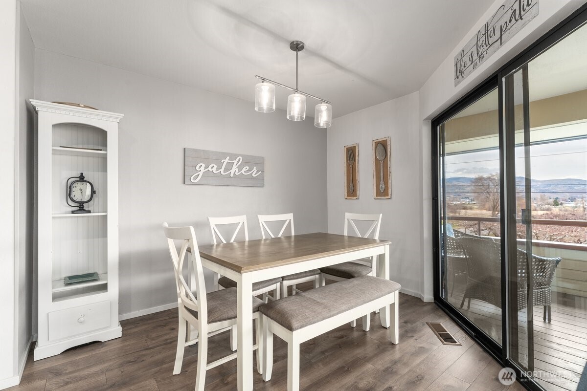 1 Halmalka Court Unit: 509A