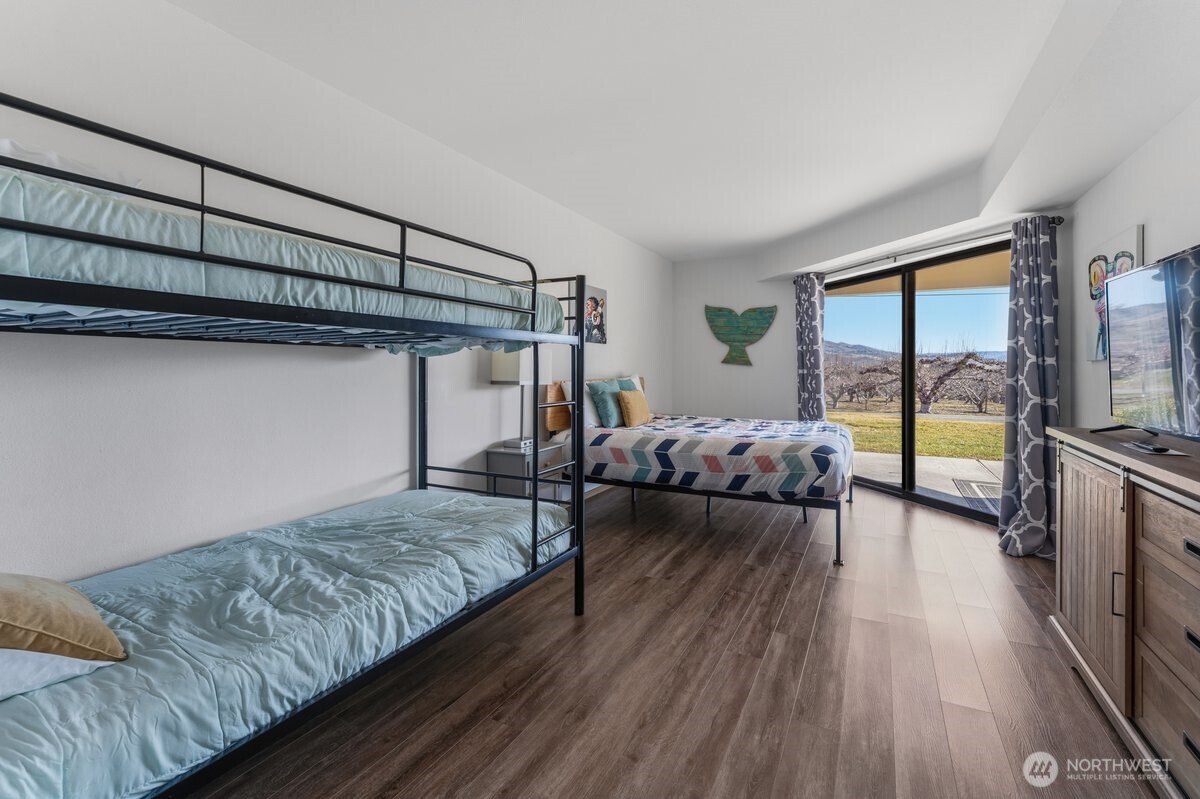 1 Halmalka Court Unit: 509A