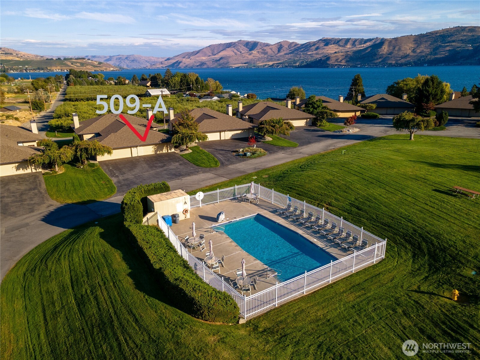 1 Halmalka Court Unit: 509A