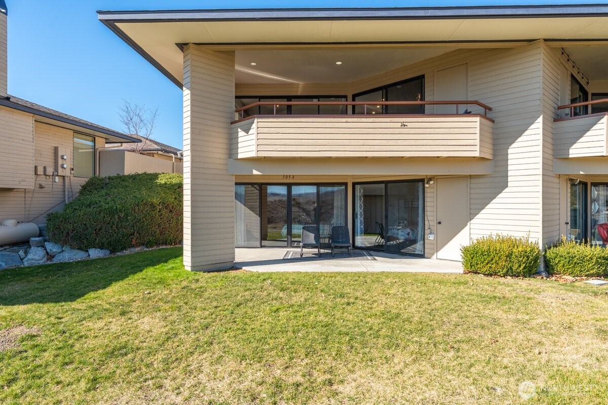 1 Halmalka Court Unit: 509A