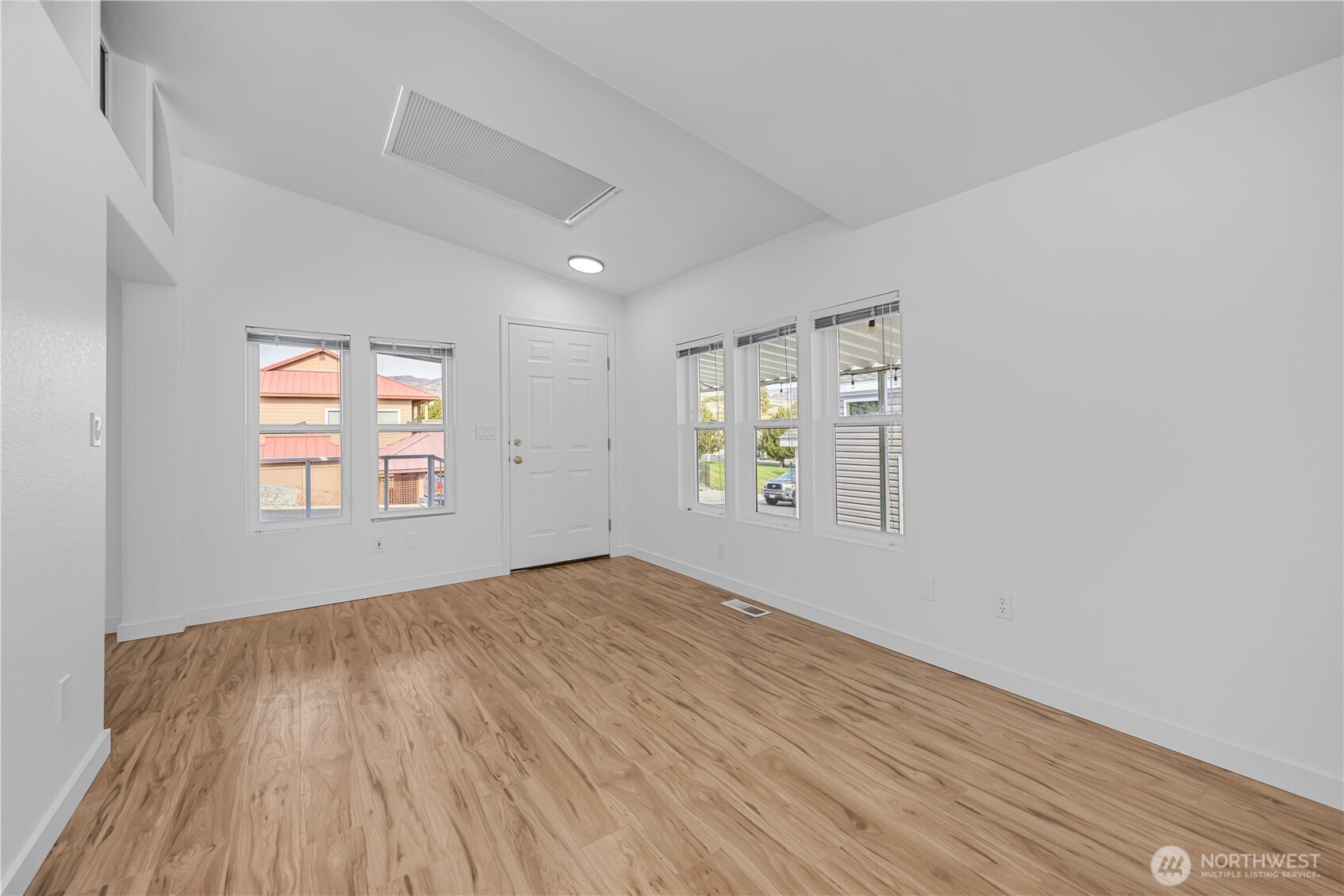 1000 SR 150 Unit: 72