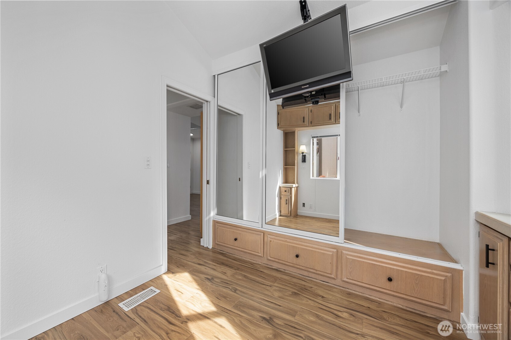 1000 SR 150 Unit: 72