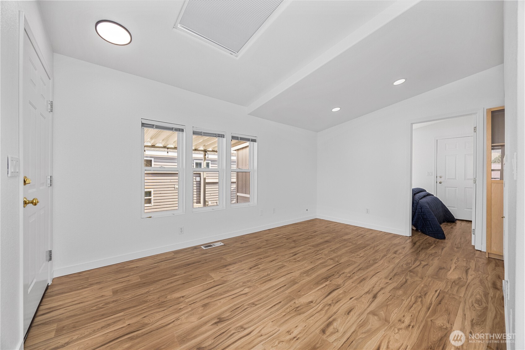 1000 SR 150 Unit: 72