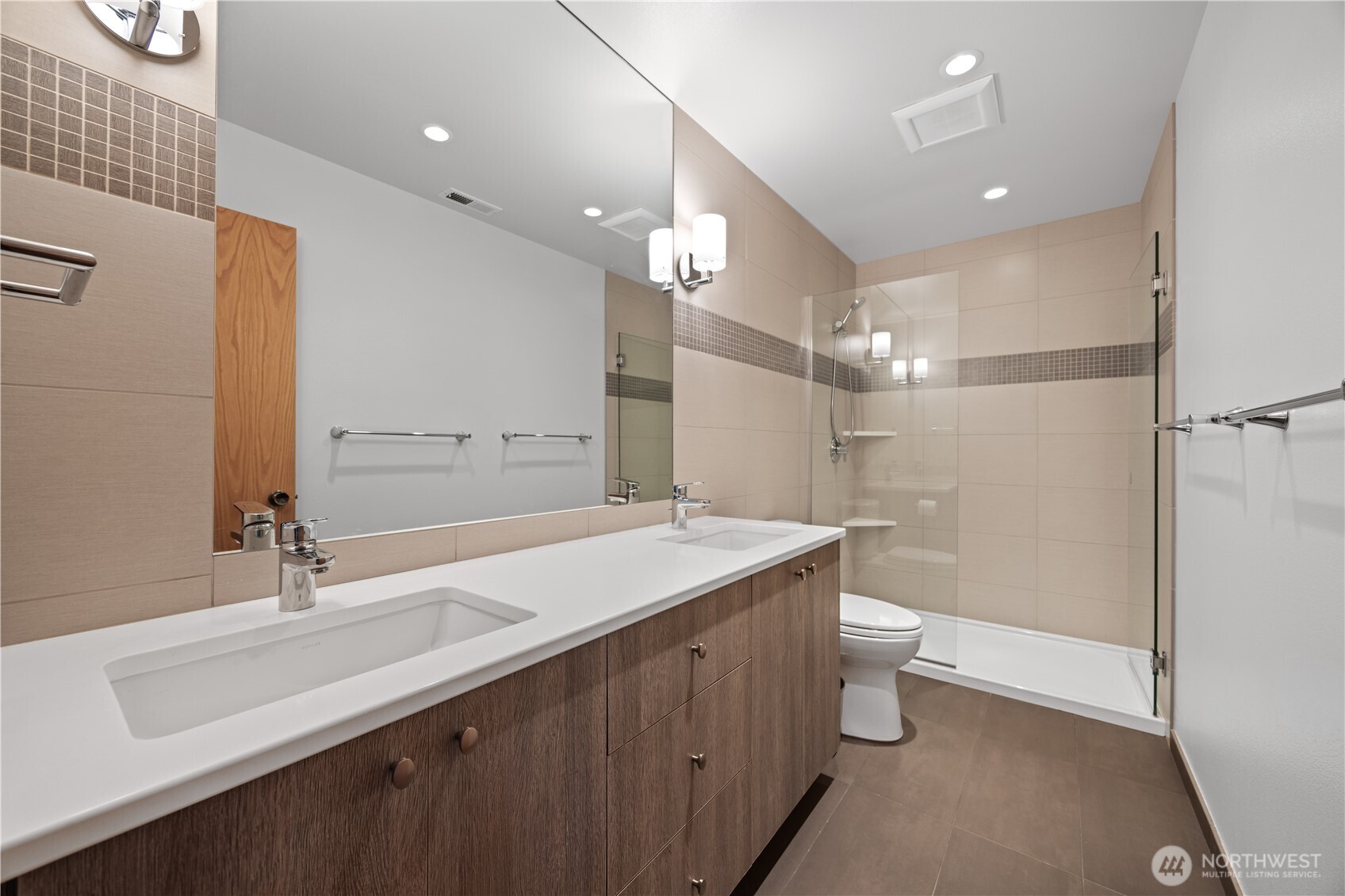 100 Lake Chelan Shores Drive Unit: 18-8