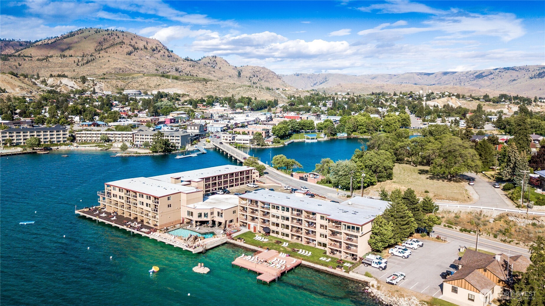 322 W Woodin Avenue Unit: 632