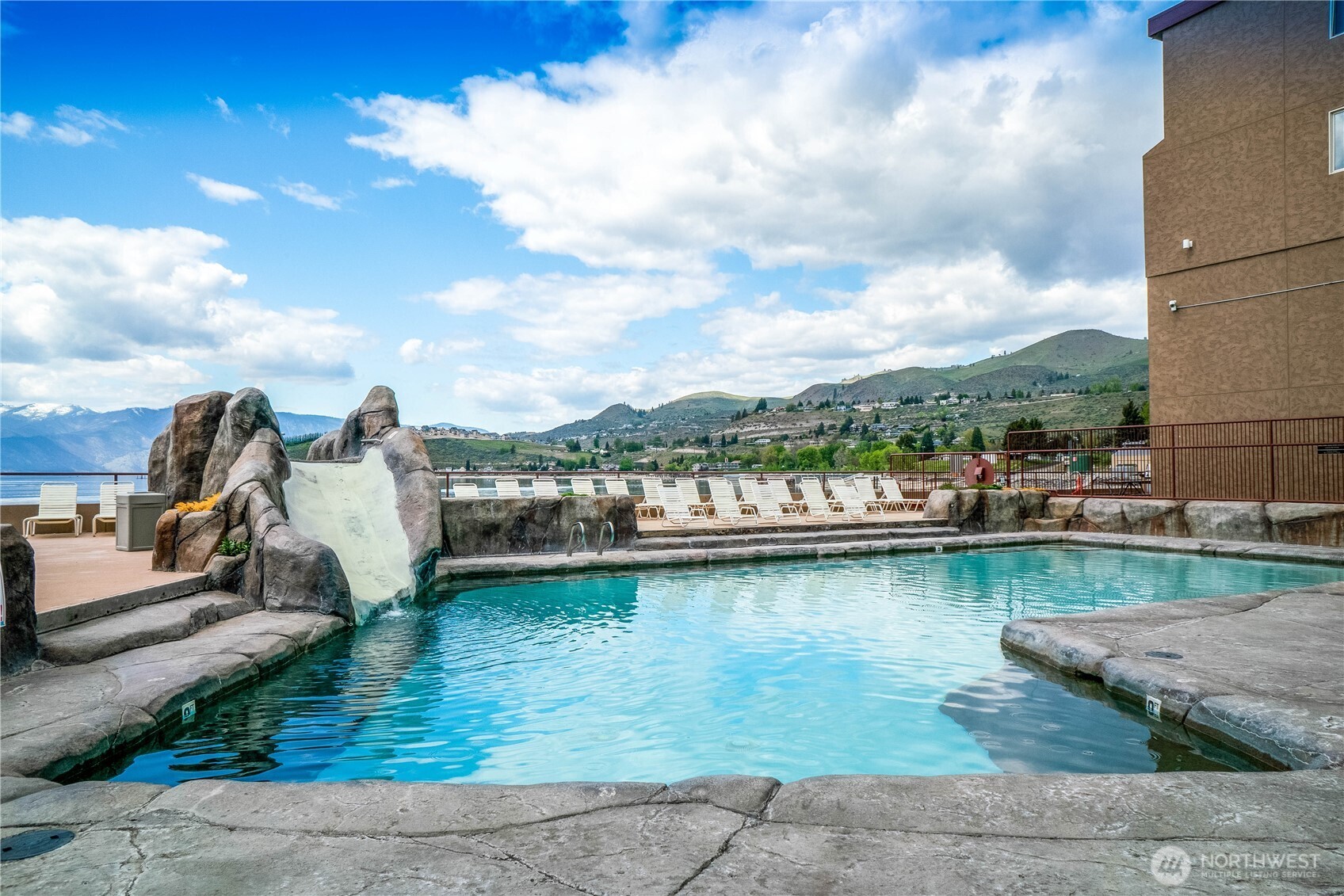 322 W Woodin Avenue Unit: 632