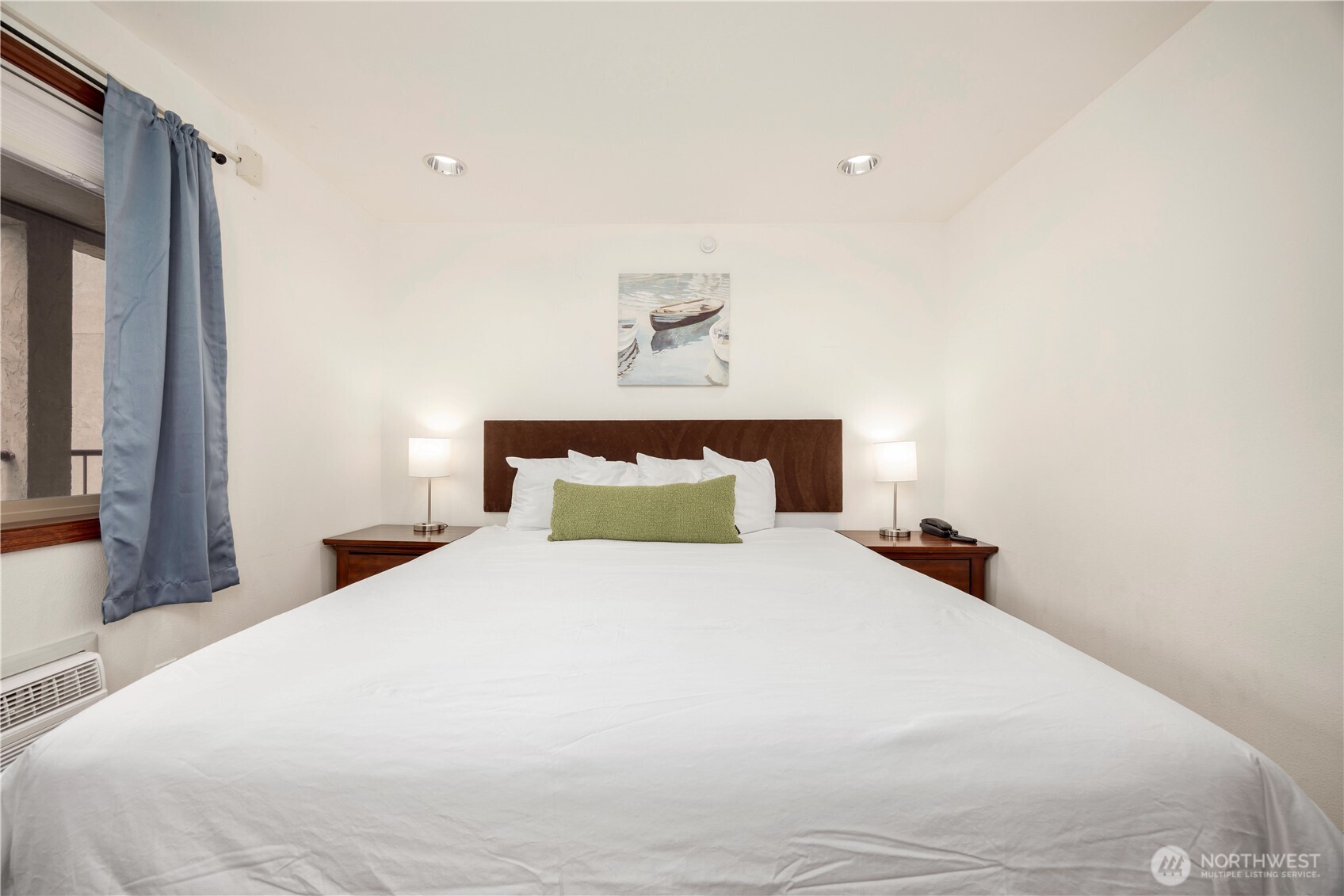 322 W Woodin Avenue Unit: 632