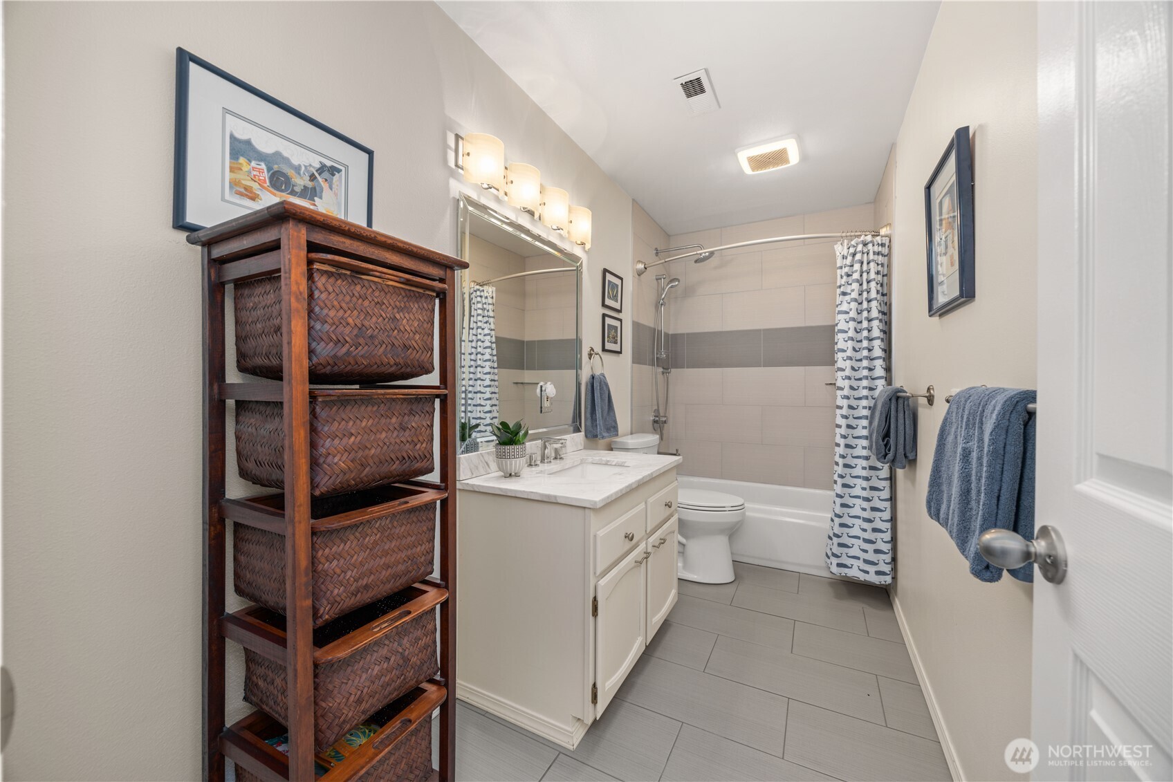 7379 Ridgeview Drive
