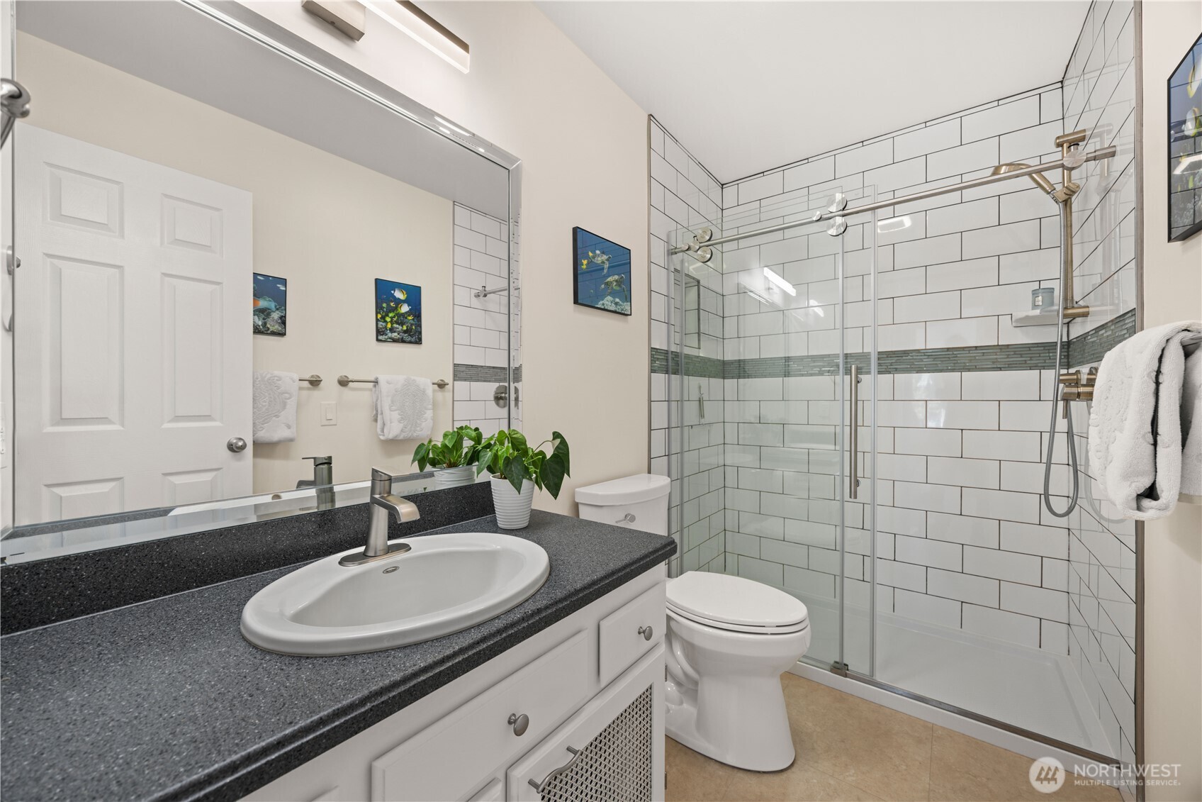 7379 Ridgeview Drive