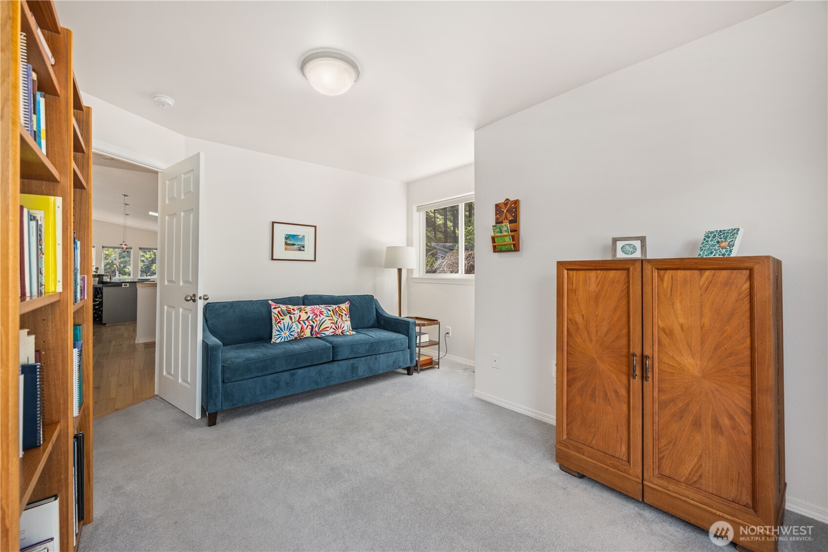 7379 Ridgeview Drive