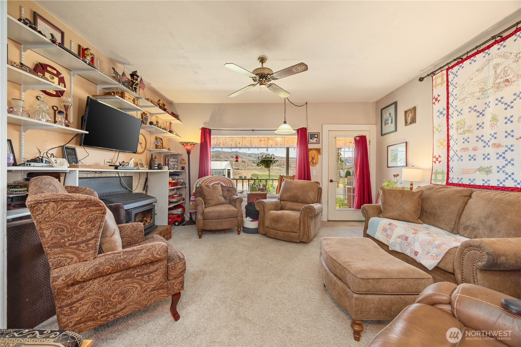 1281 Totem Pole Road