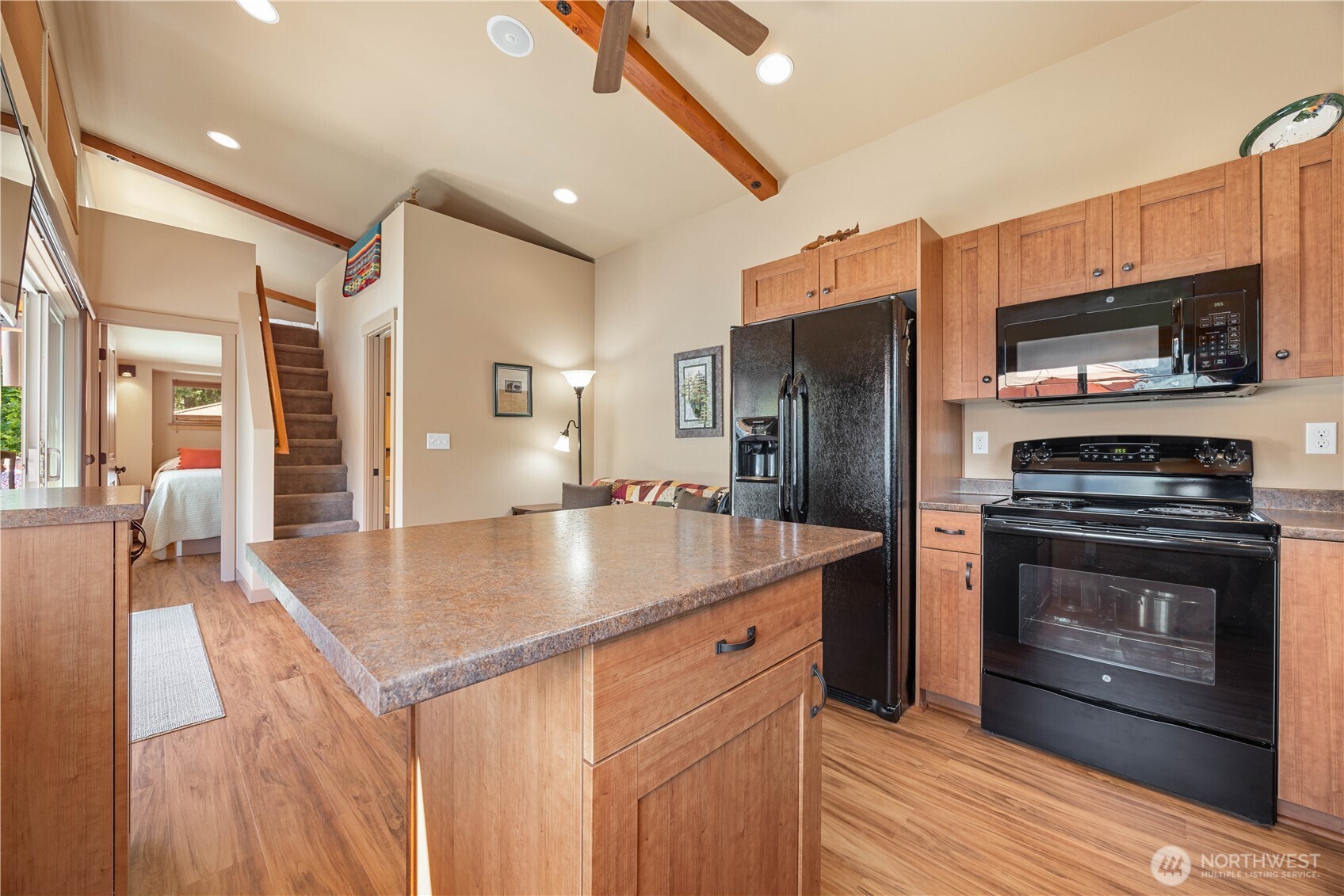 441 Bayshore Lane