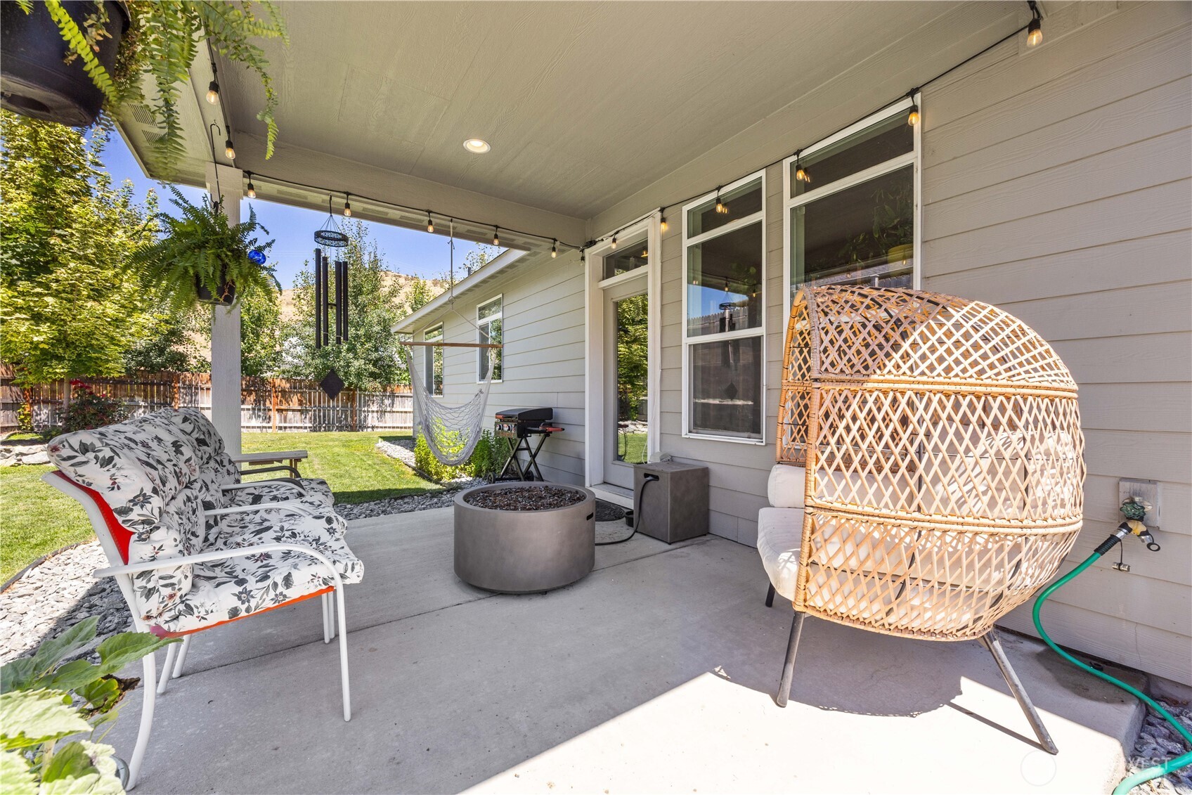 491 Spring View Place
