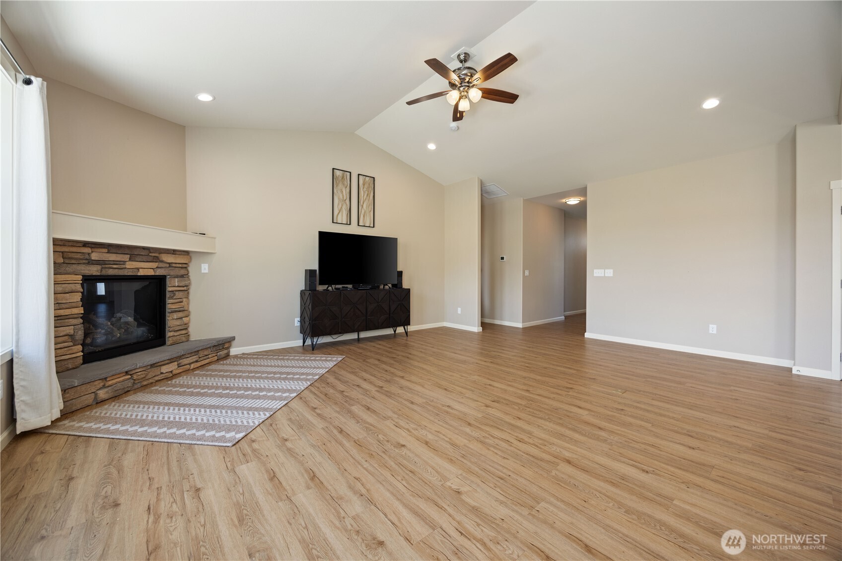 472 Sunny Brooke Lane