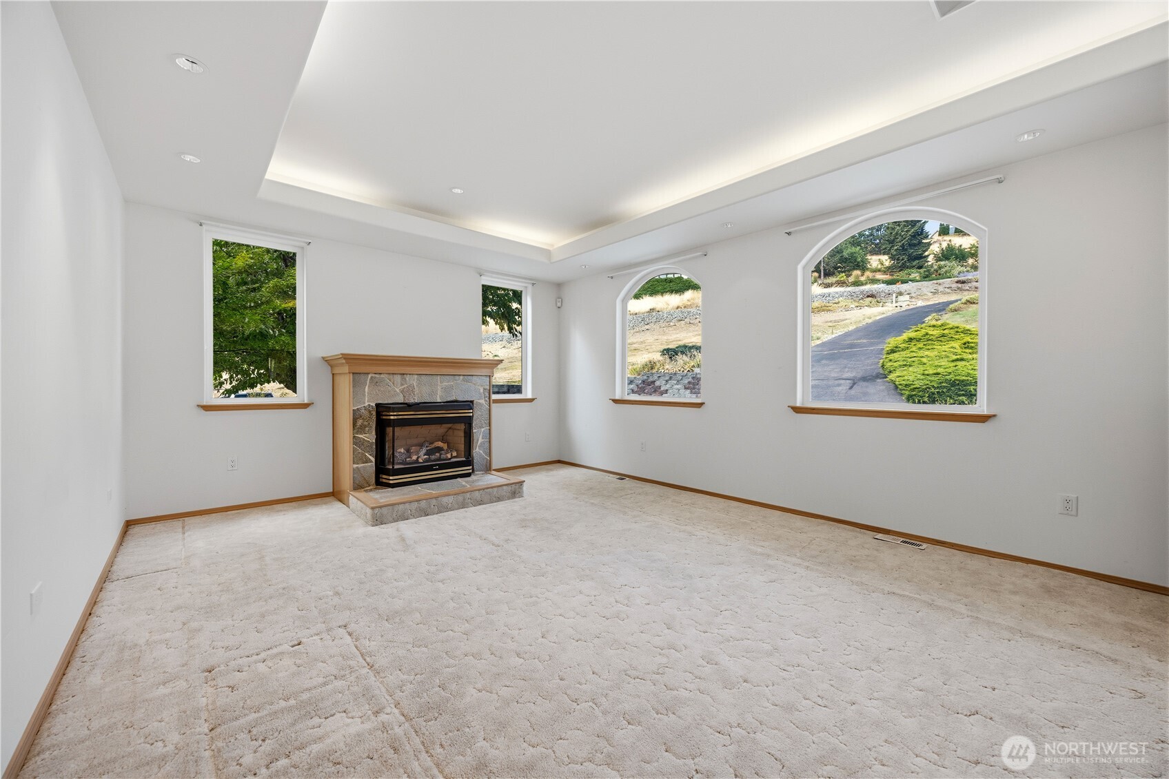 3035 Lakeshore Road