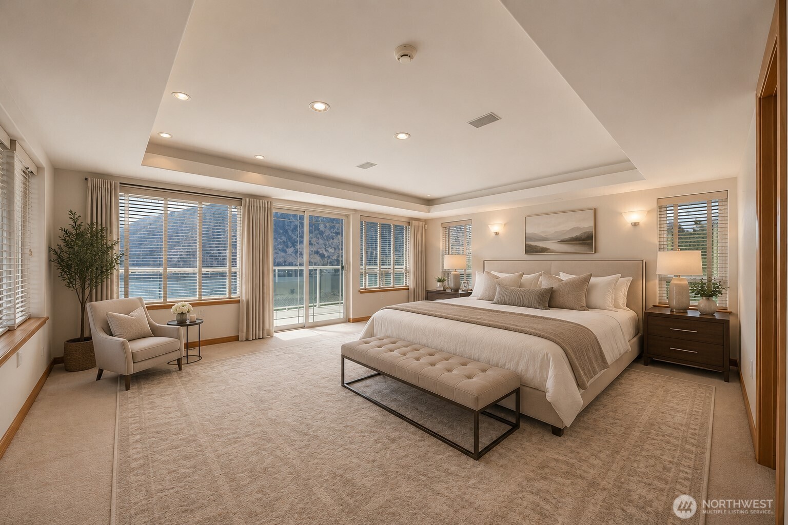 3035 Lakeshore Road