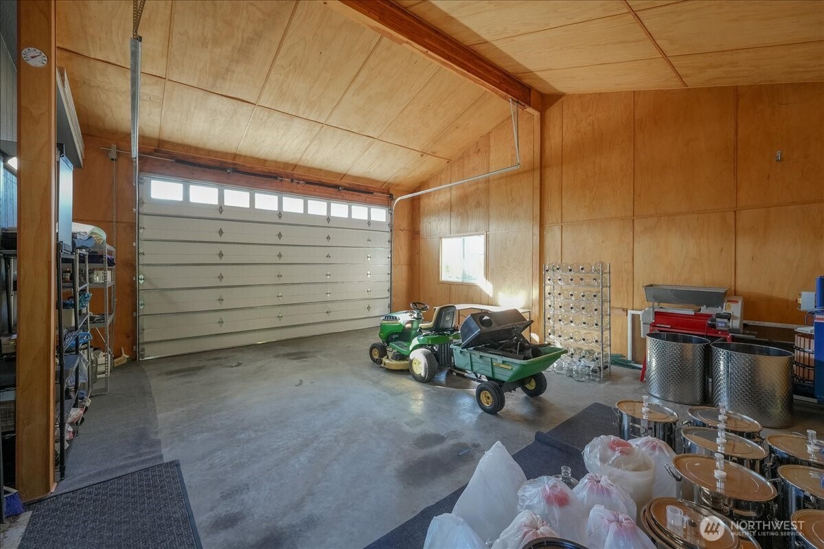 750 Lakeshore Drive