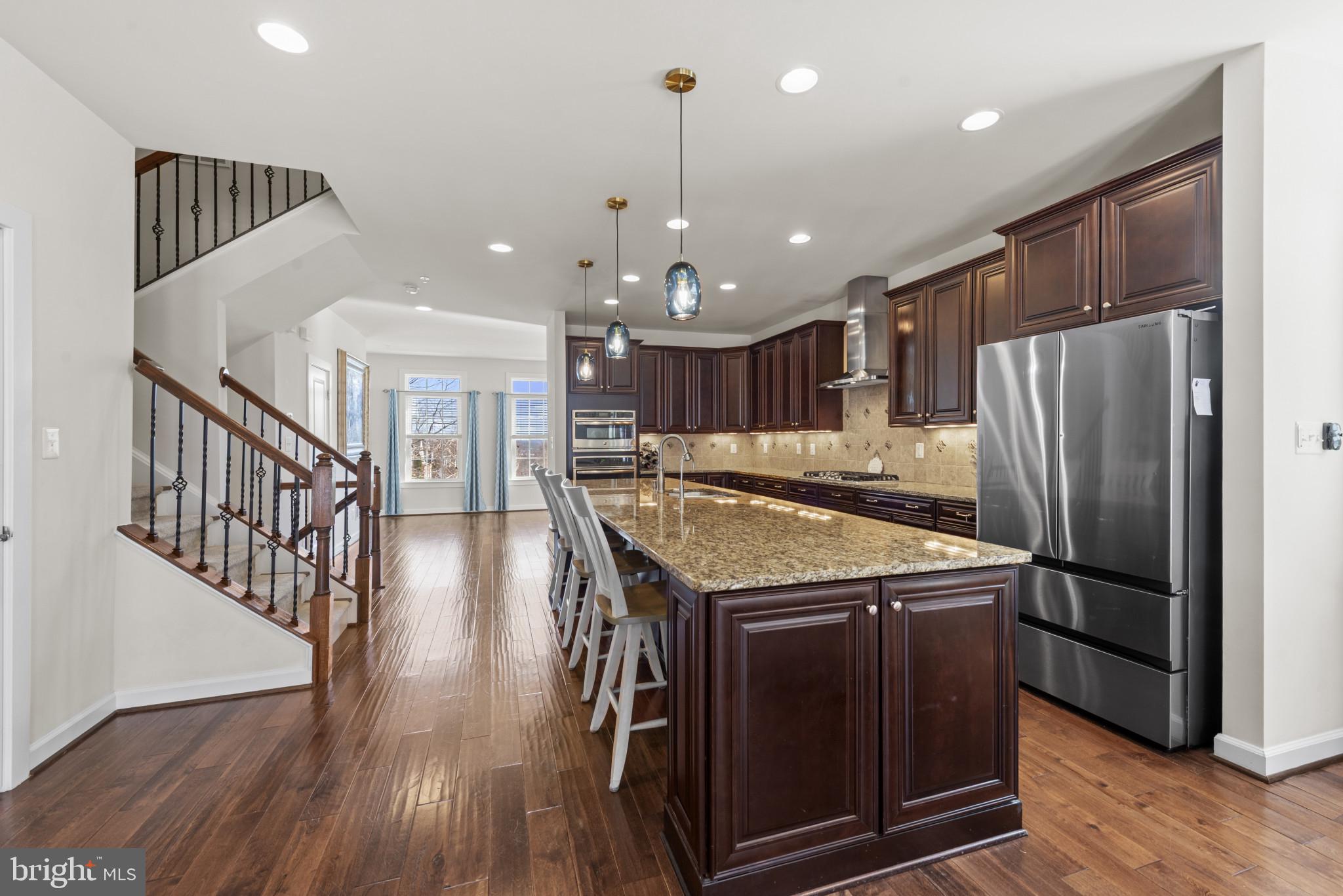 8700 SPRINGVALE DRIVE