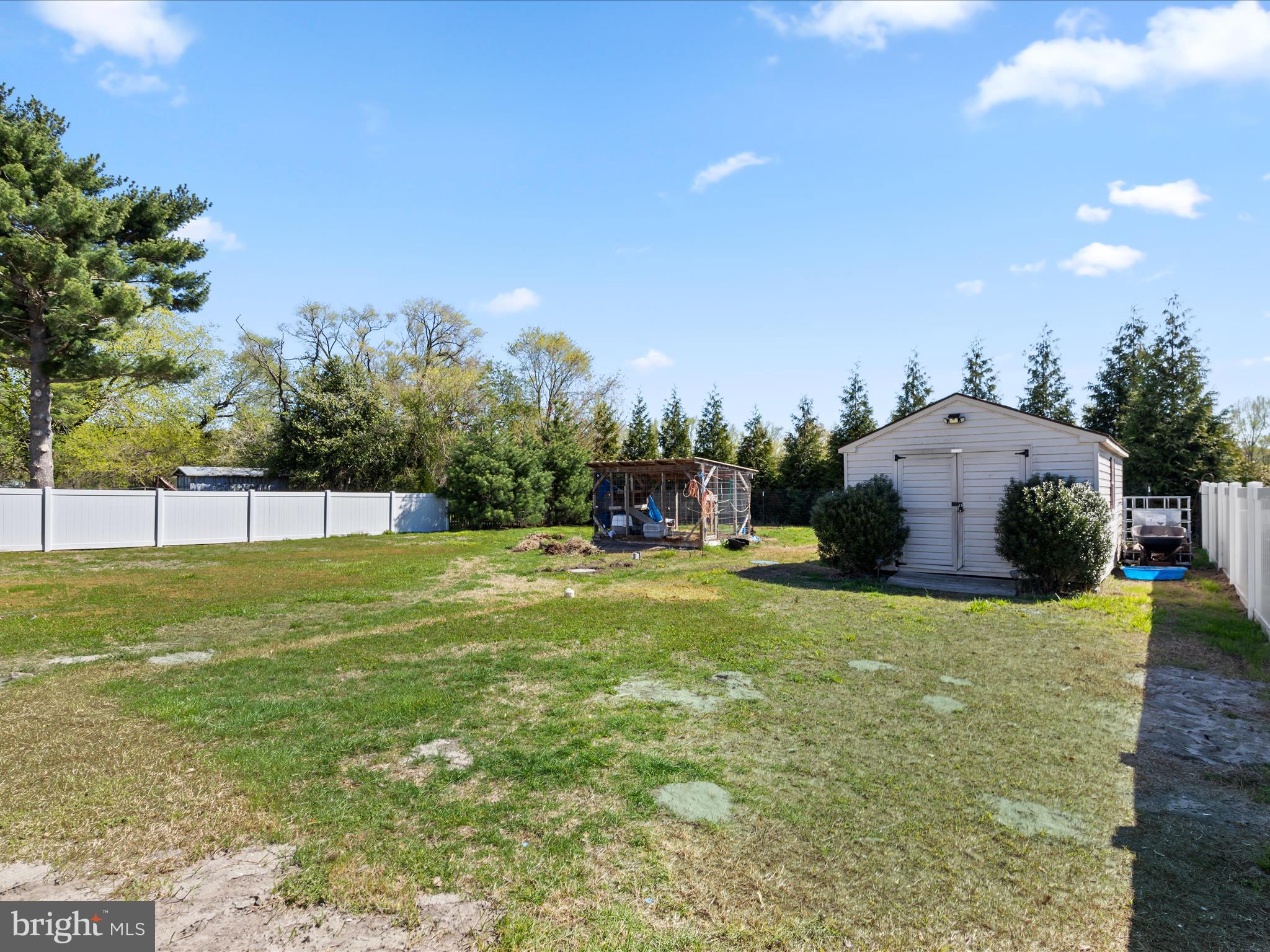 301 WOODCREST AVENUE