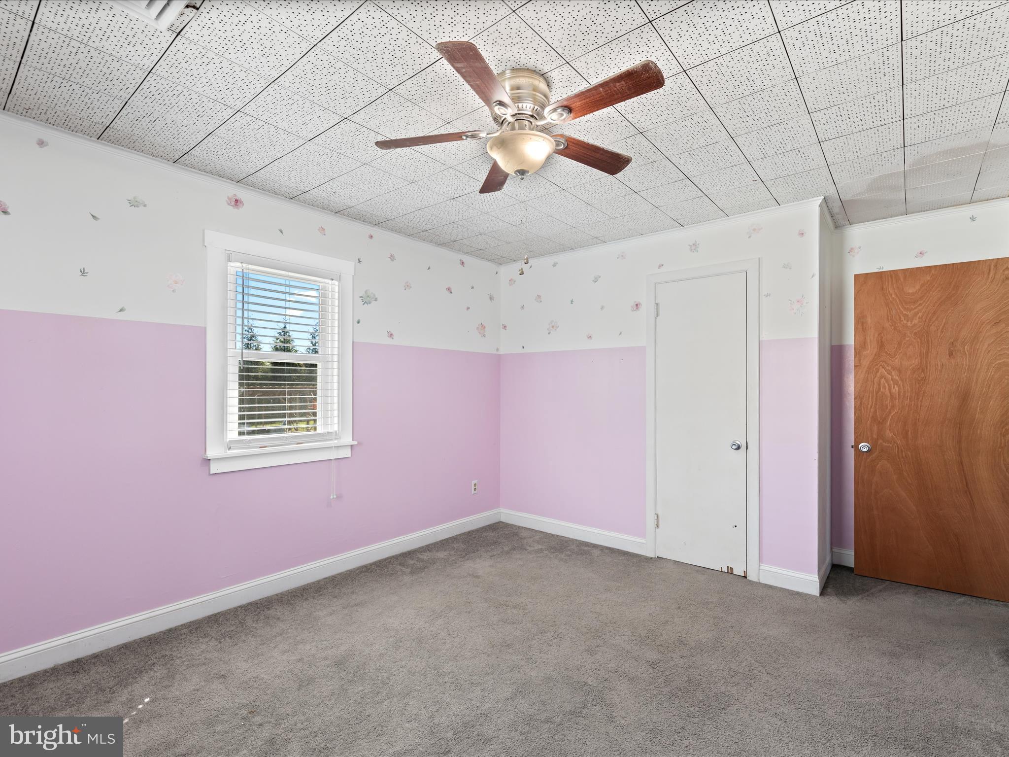 301 WOODCREST AVENUE