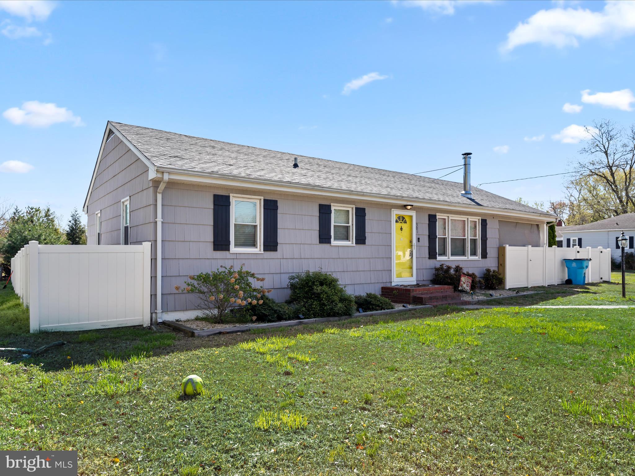 301 WOODCREST AVENUE