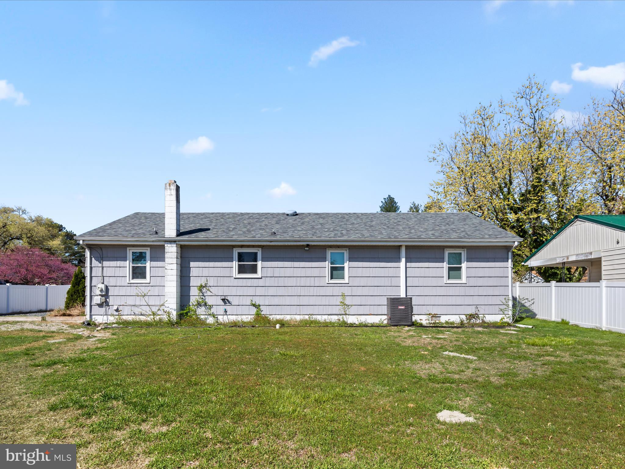 301 WOODCREST AVENUE