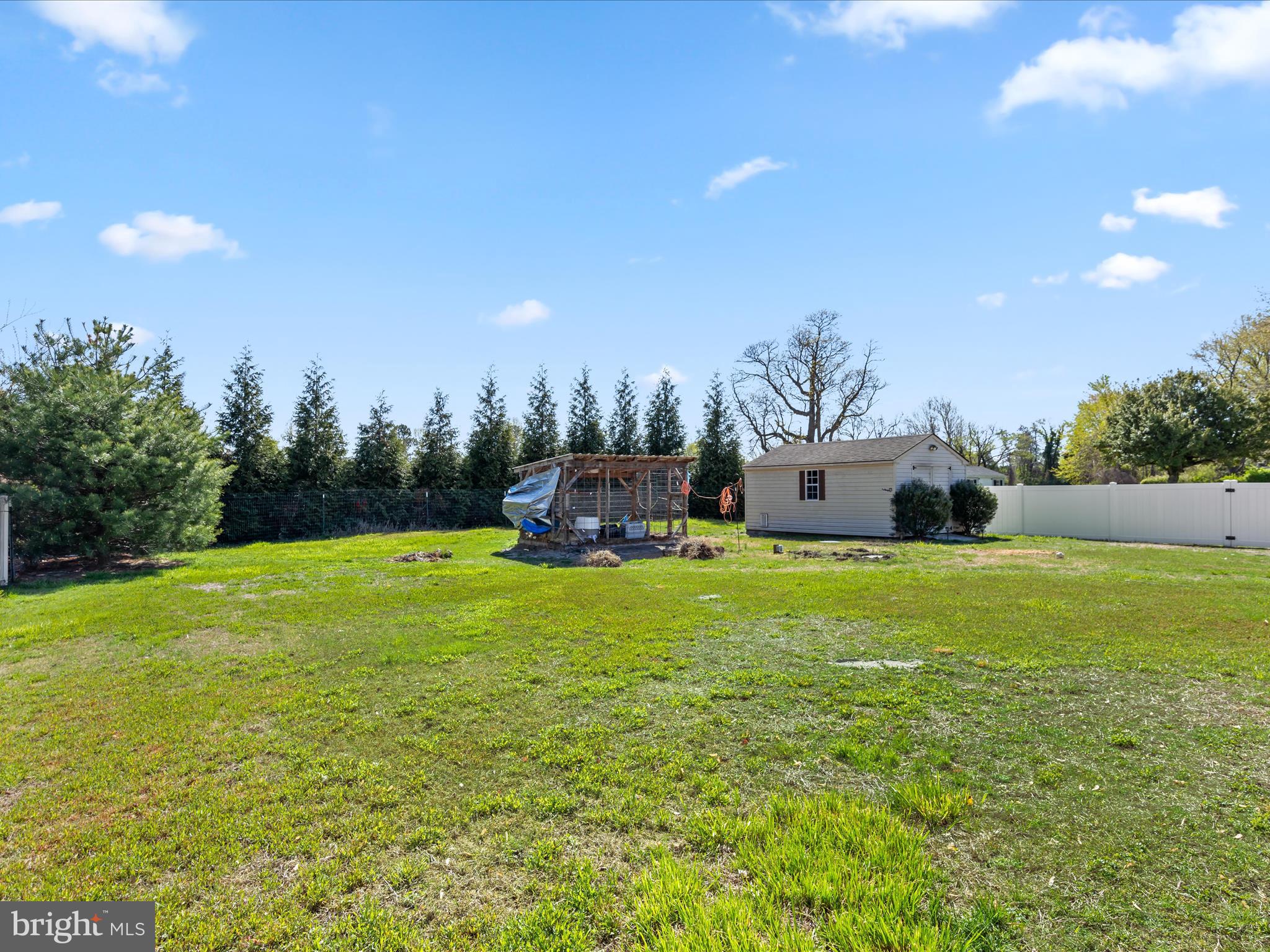 301 WOODCREST AVENUE