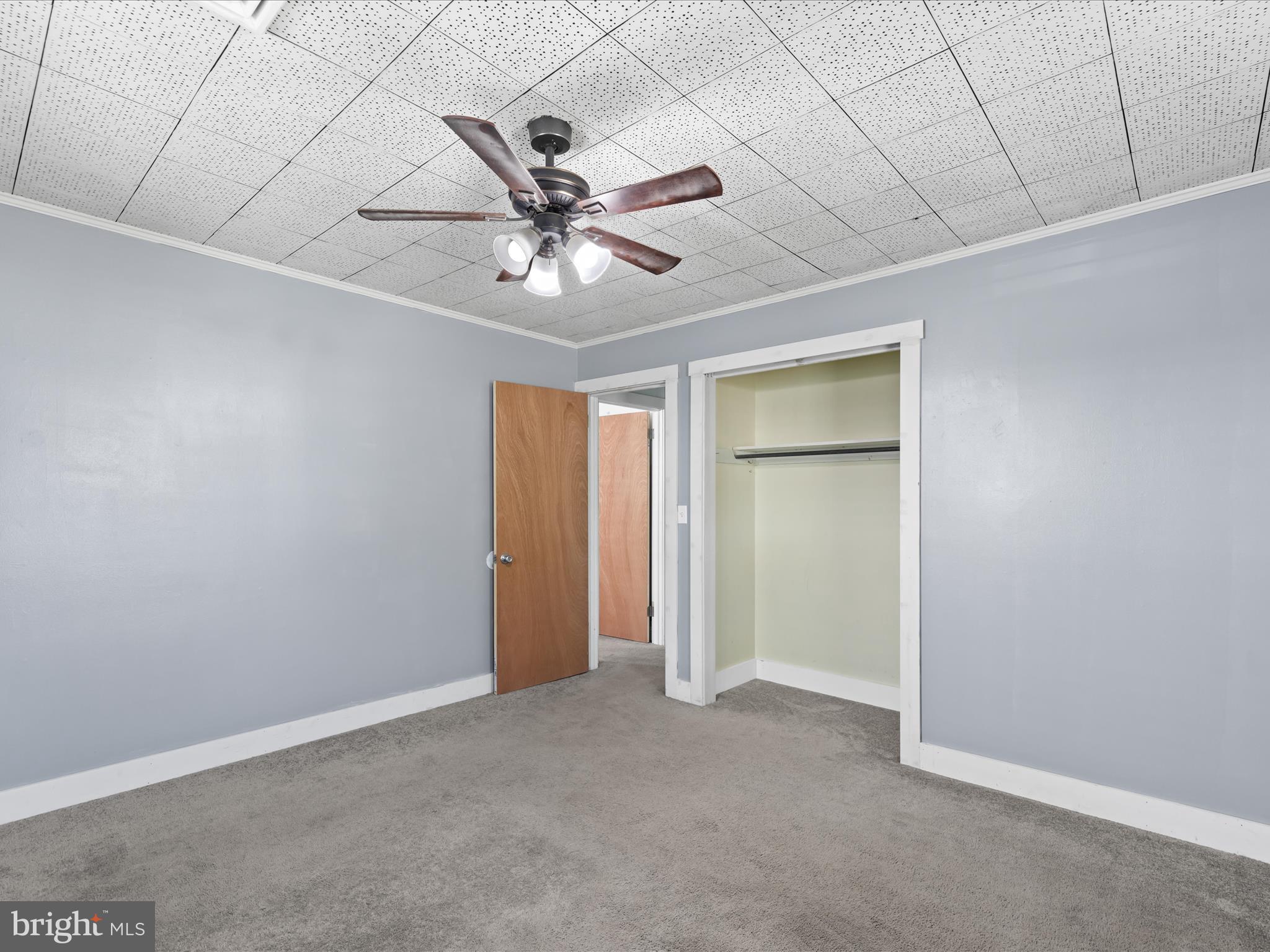 301 WOODCREST AVENUE