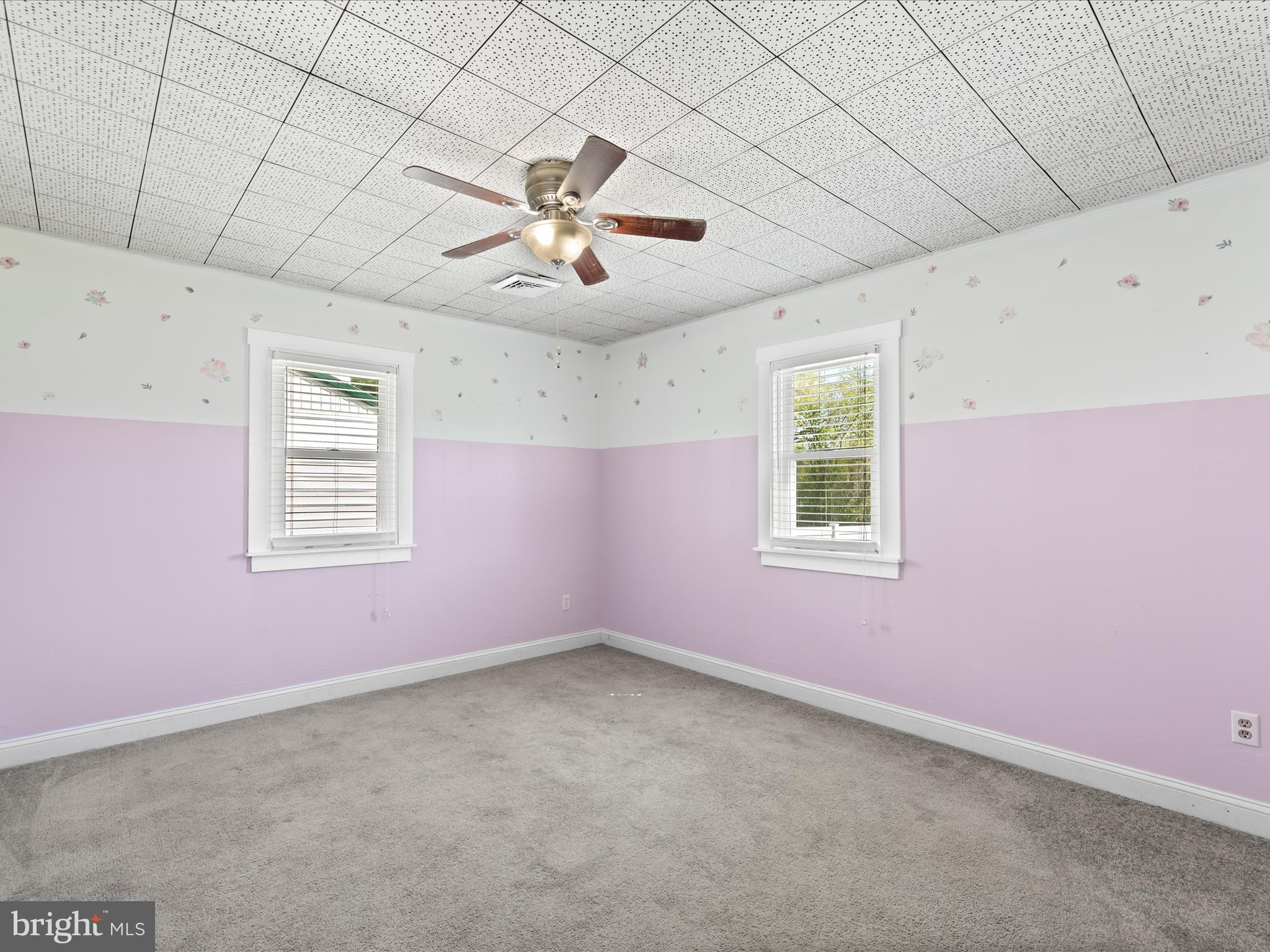 301 WOODCREST AVENUE