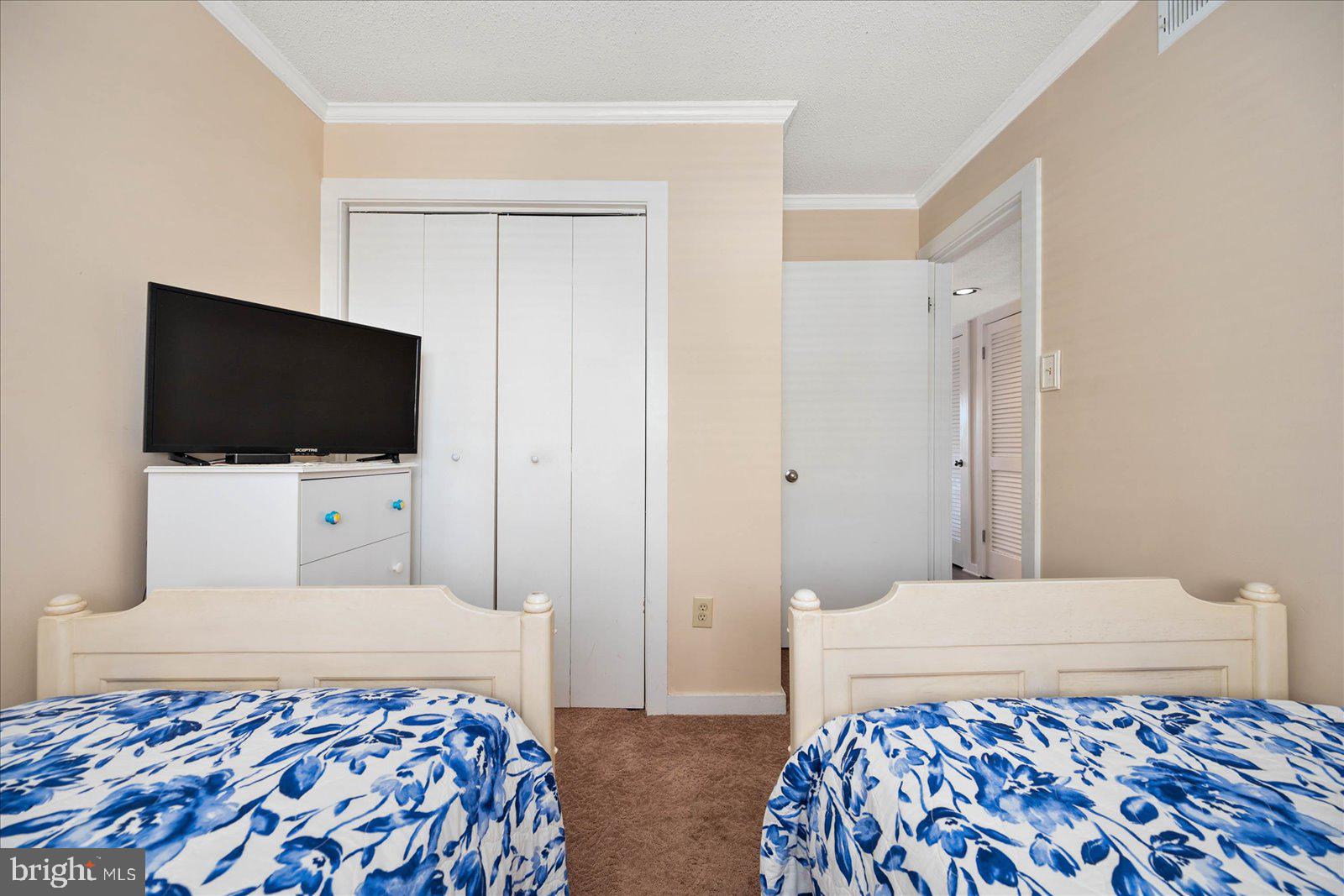 119 OLD LANDING ROAD 303G