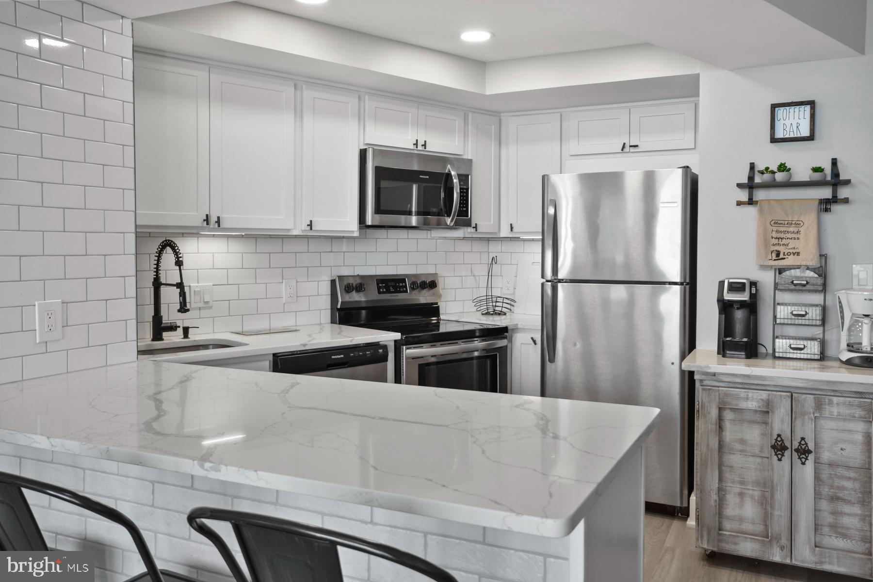 10900 COASTAL HIGHWAY 1911