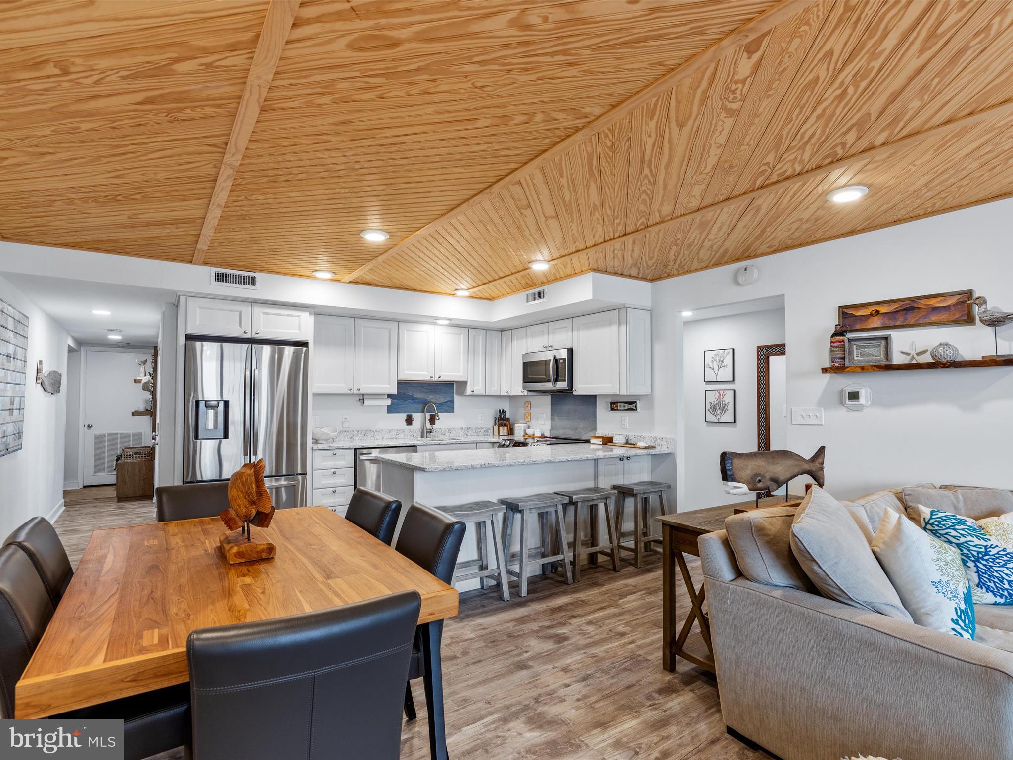 10900 COASTAL HIGHWAY 901