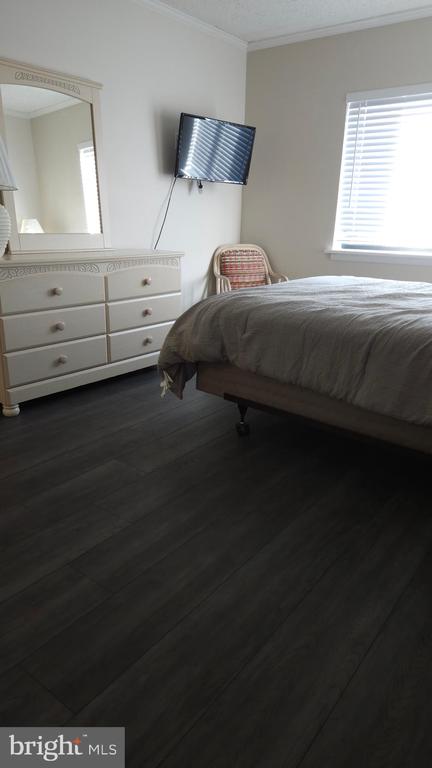 1 133RD STREET 301B02