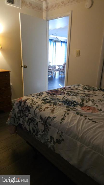 1 133RD STREET 301B02