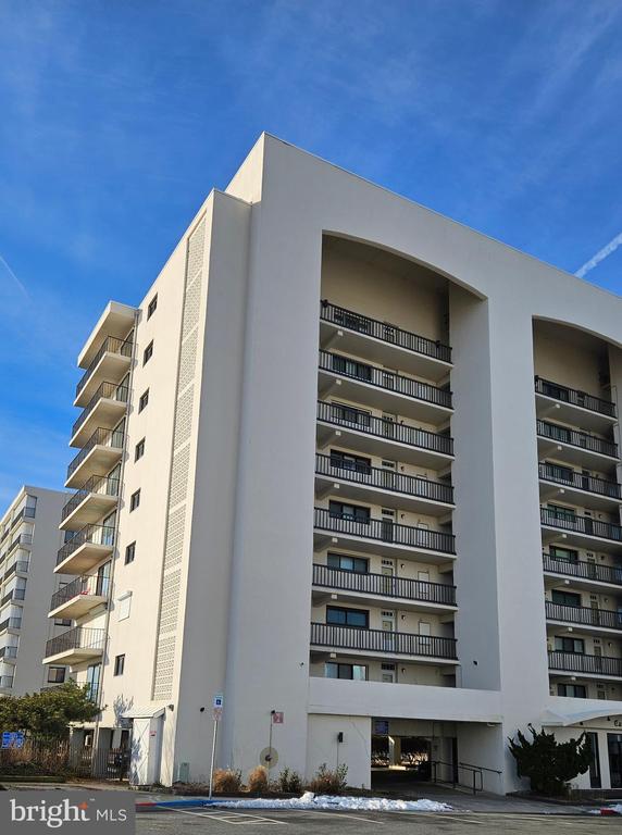 1 133RD STREET 301B02