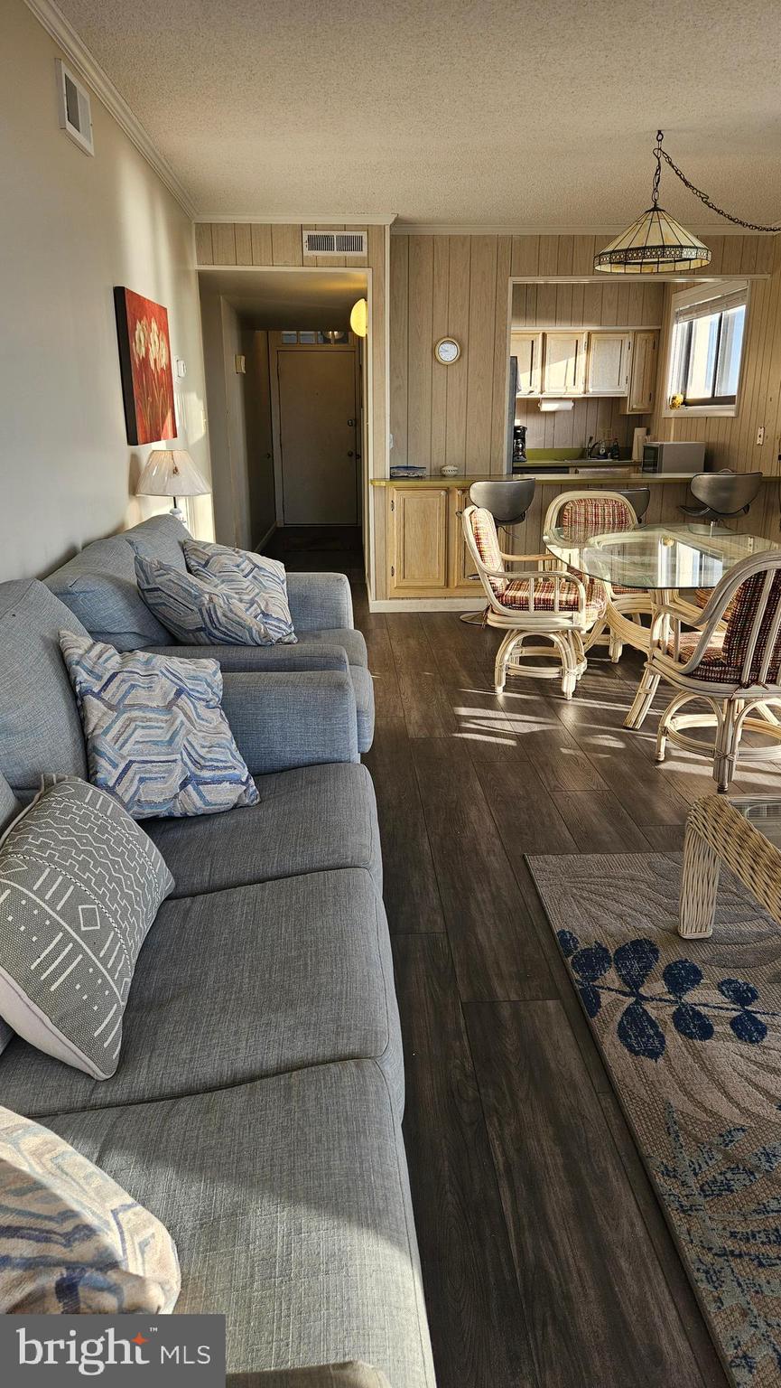 1 133RD STREET 301B02