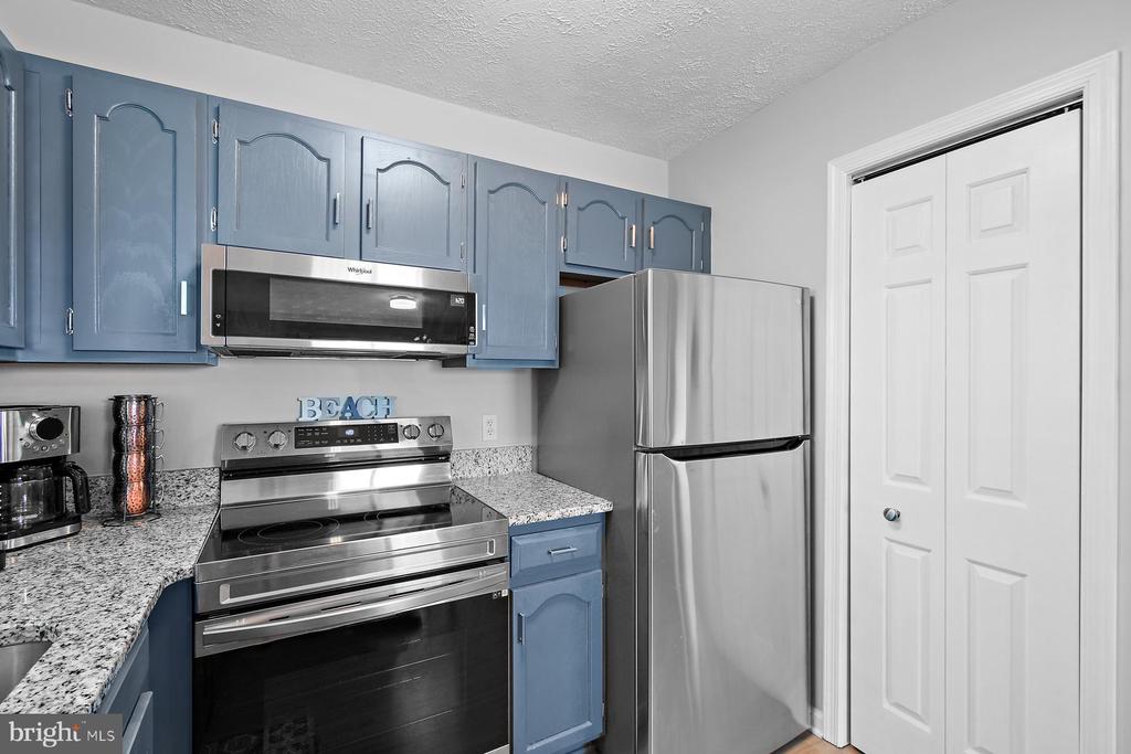 14403 LIGHTHOUSE AVENUE 103