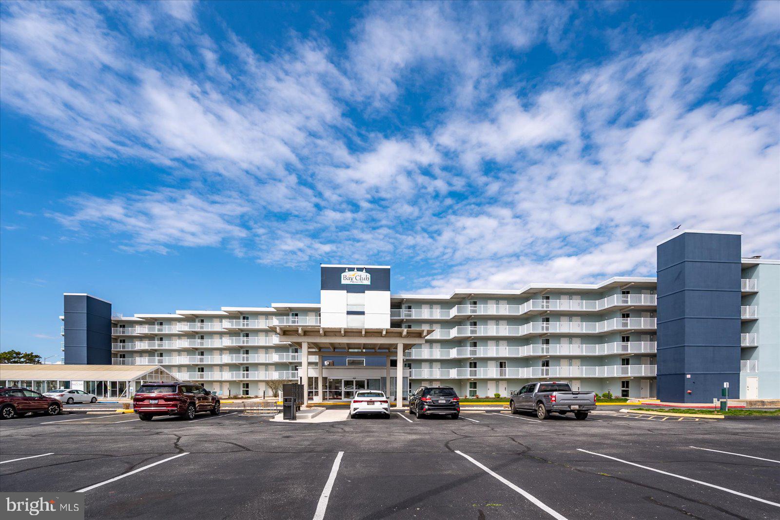 302 32ND STREET 103 BAY CLUB