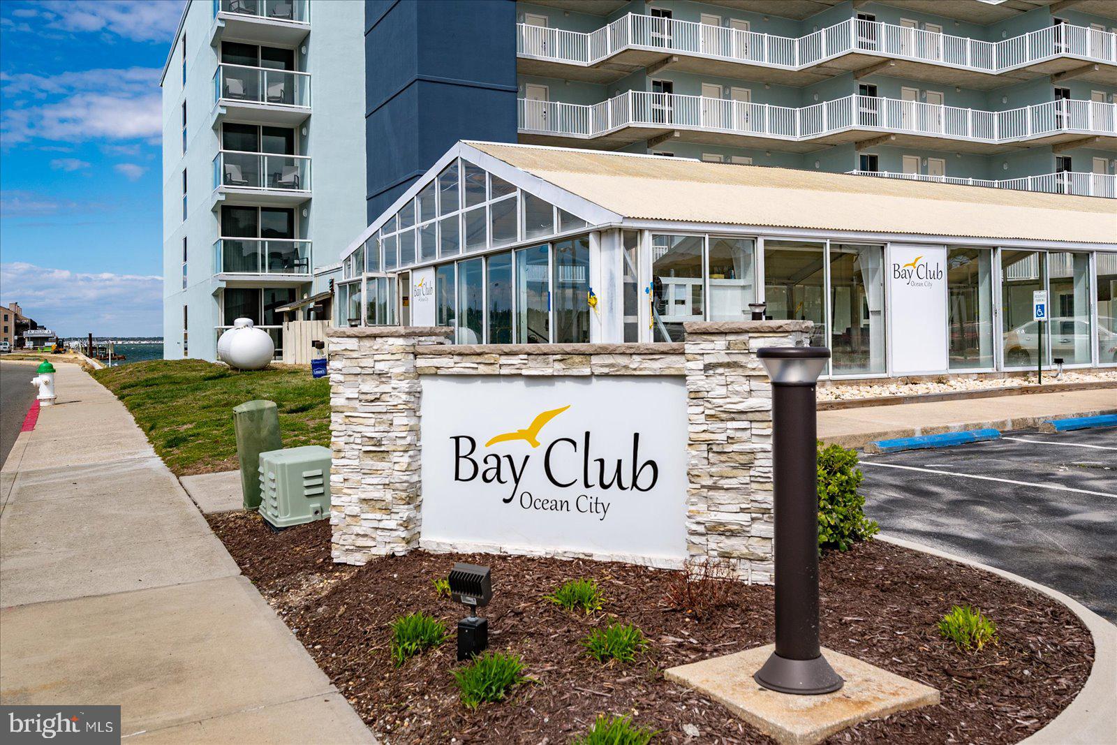 302 32ND STREET 103 BAY CLUB