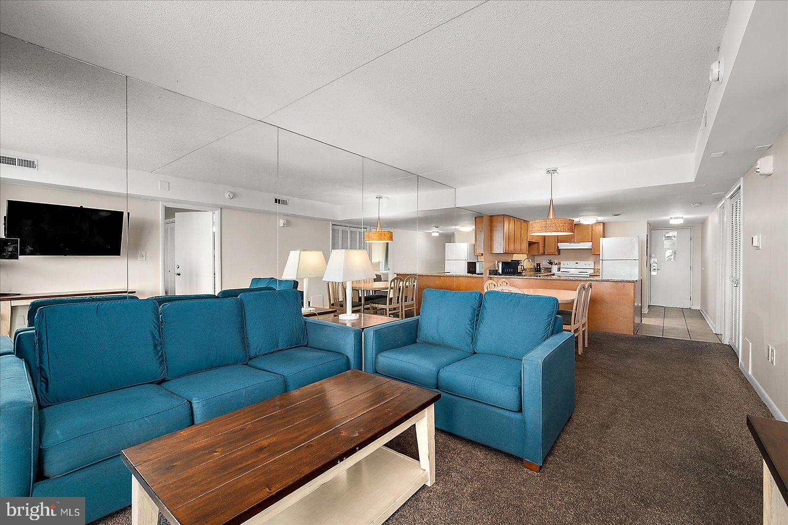 302 32ND STREET 103 BAY CLUB