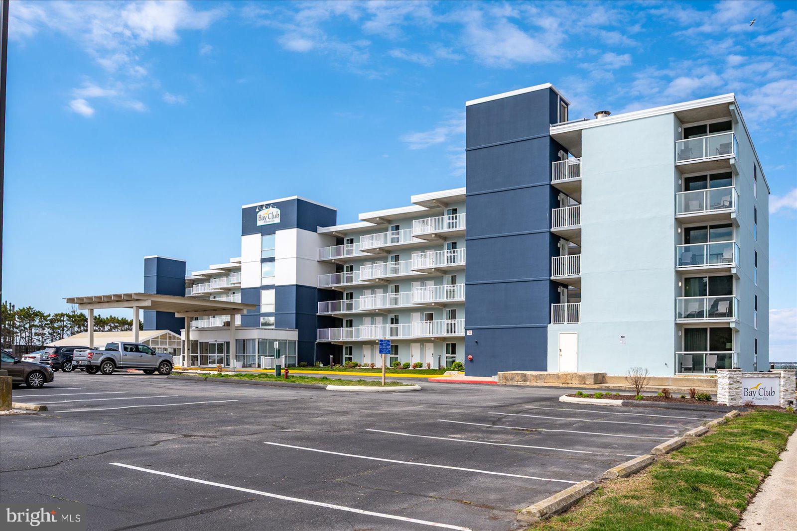 302 32ND STREET 103 BAY CLUB