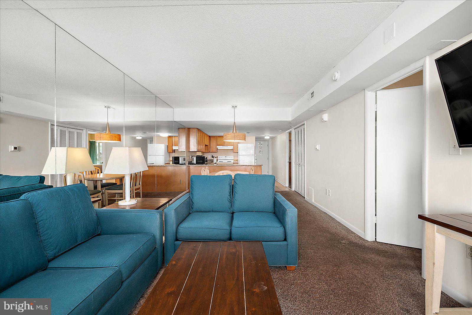 302 32ND STREET 103 BAY CLUB