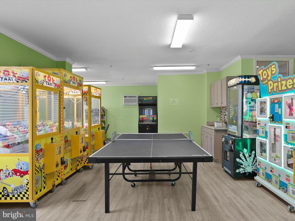 6 127TH STREET 401